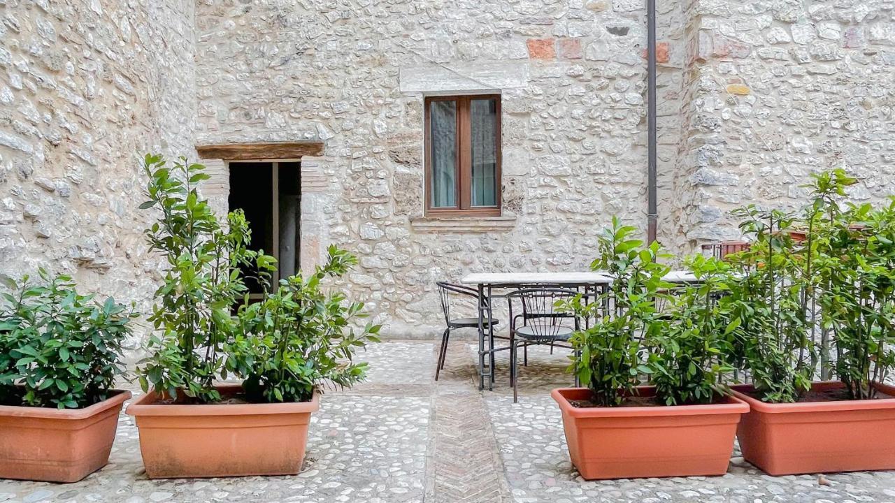 Borgo San Valentino Aparthotel Arrone Exterior foto