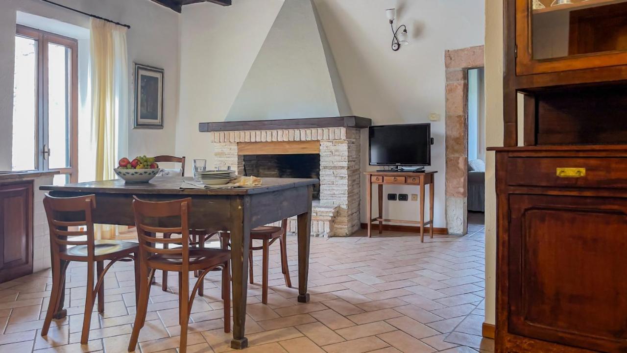 Borgo San Valentino Aparthotel Arrone Exterior foto