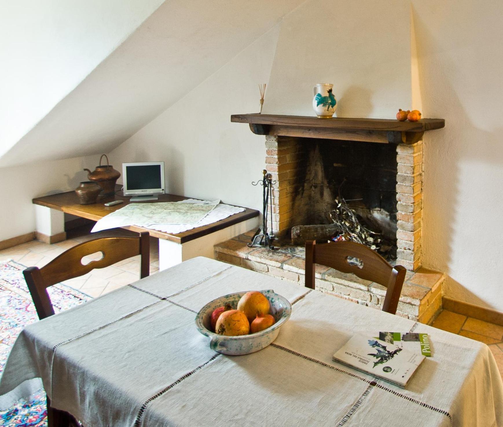 Borgo San Valentino Aparthotel Arrone Exterior foto
