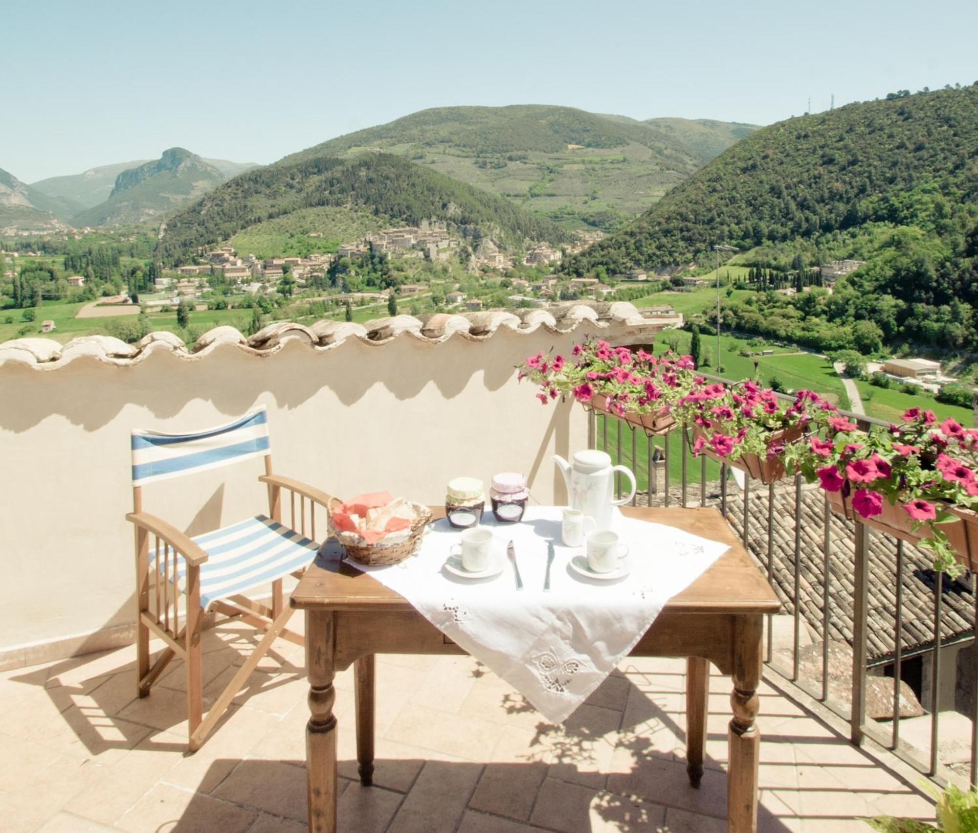 Borgo San Valentino Aparthotel Arrone Exterior foto